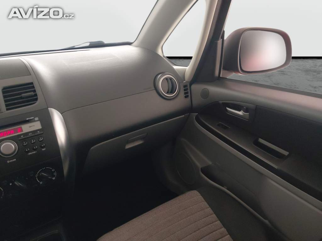 Foto inzerátu Suzuki SX4 1.5 VVT