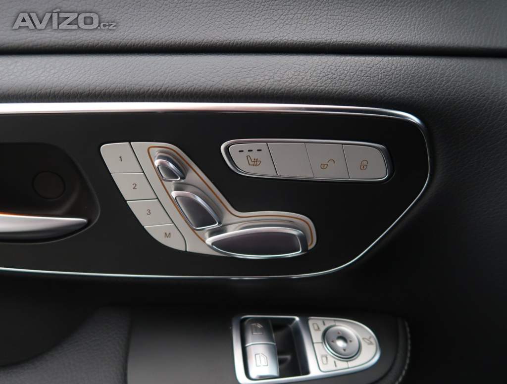 Foto inzerátu Mercedes V 250 d 4MATIC