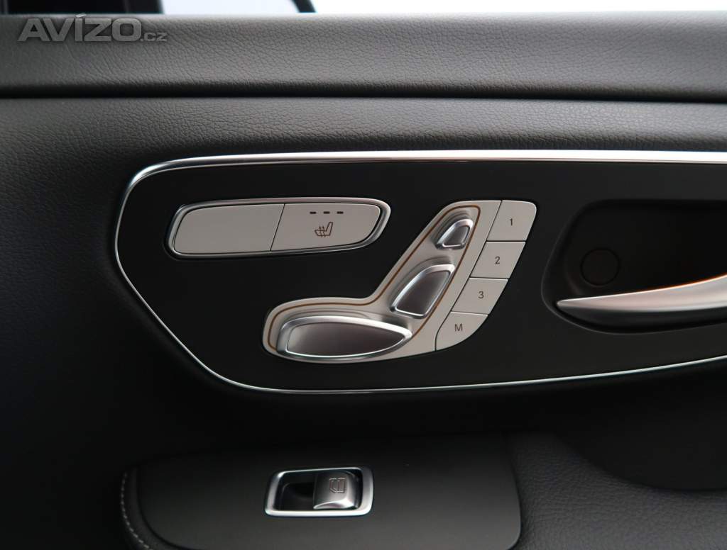 Foto inzerátu Mercedes V 250 d 4MATIC