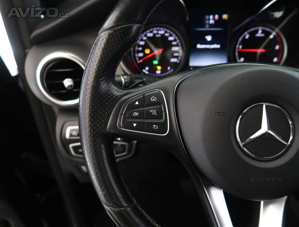 Foto inzerátu Mercedes V 250 d 4MATIC