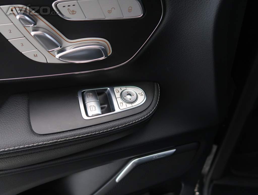 Foto inzerátu Mercedes V 250 d 4MATIC