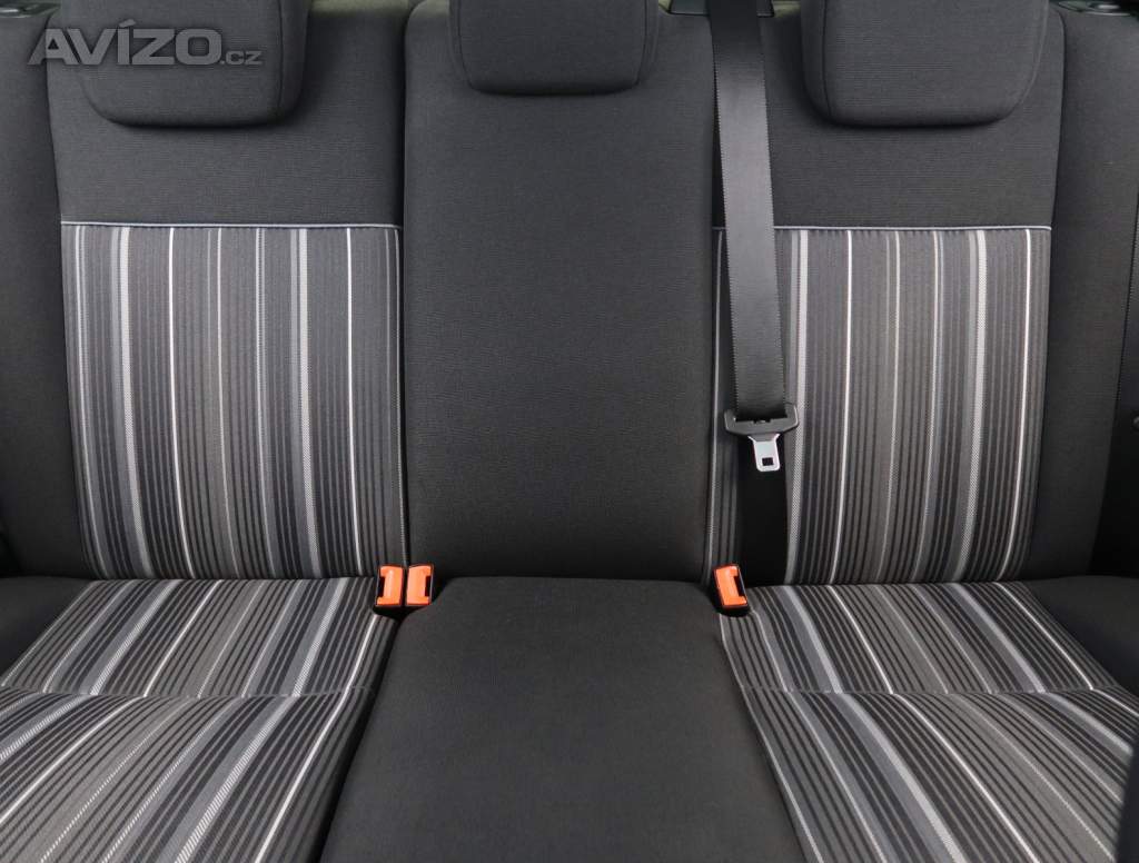 Foto inzerátu Ford Focus 1.6 16V