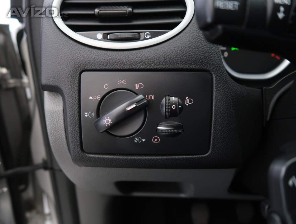 Foto inzerátu Ford Focus 1.6 16V