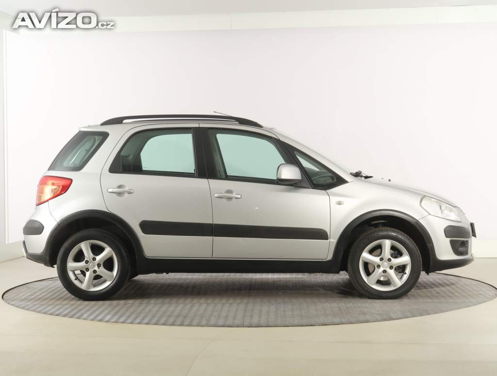 Foto inzerátu Suzuki SX4 1.6 VVT