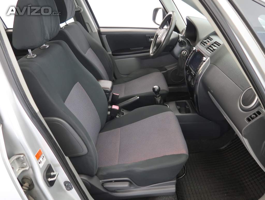 Foto inzerátu Suzuki SX4 1.6 VVT