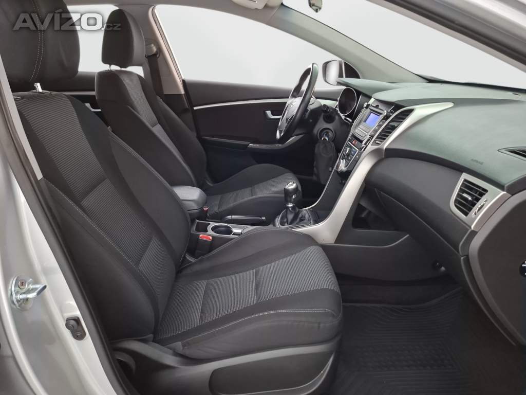 Foto inzerátu Hyundai i30 1.6 MPI
