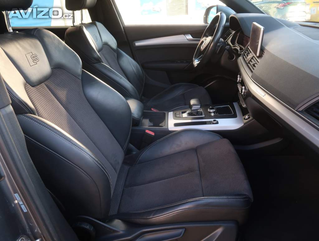 Foto inzerátu Audi Q5 3.0 TDI