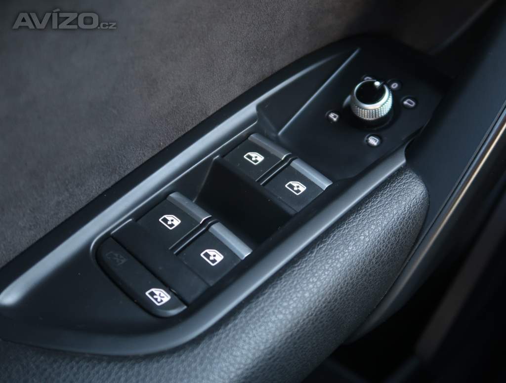 Foto inzerátu Audi Q5 3.0 TDI