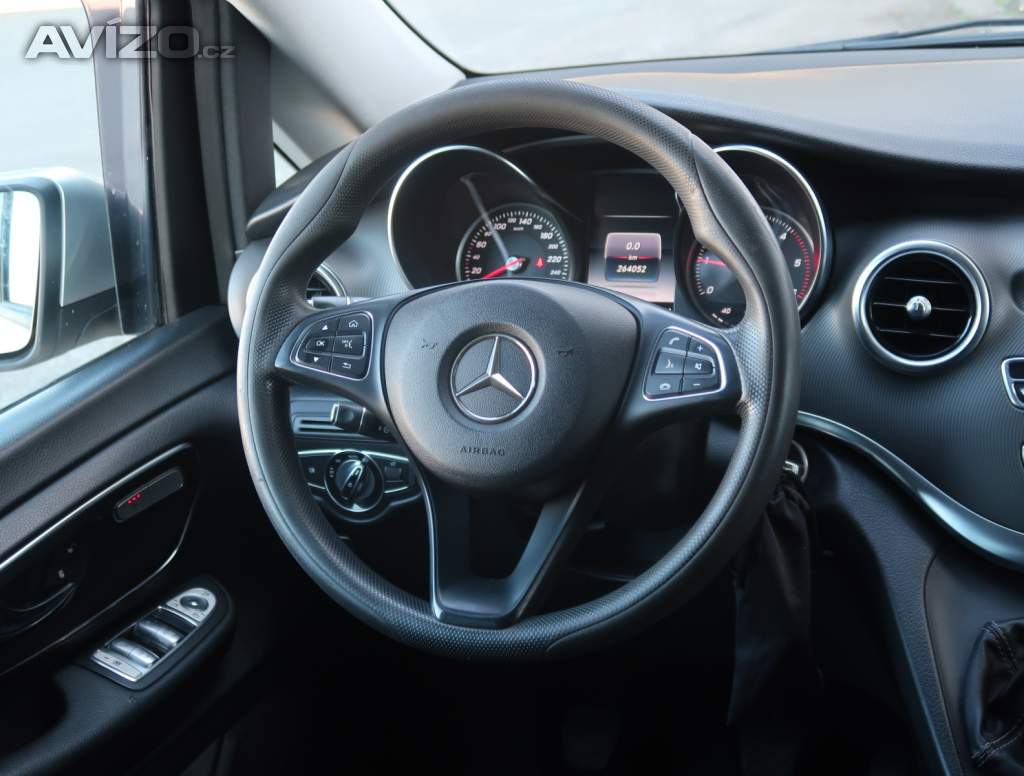 Foto inzerátu Mercedes V 220 CDI