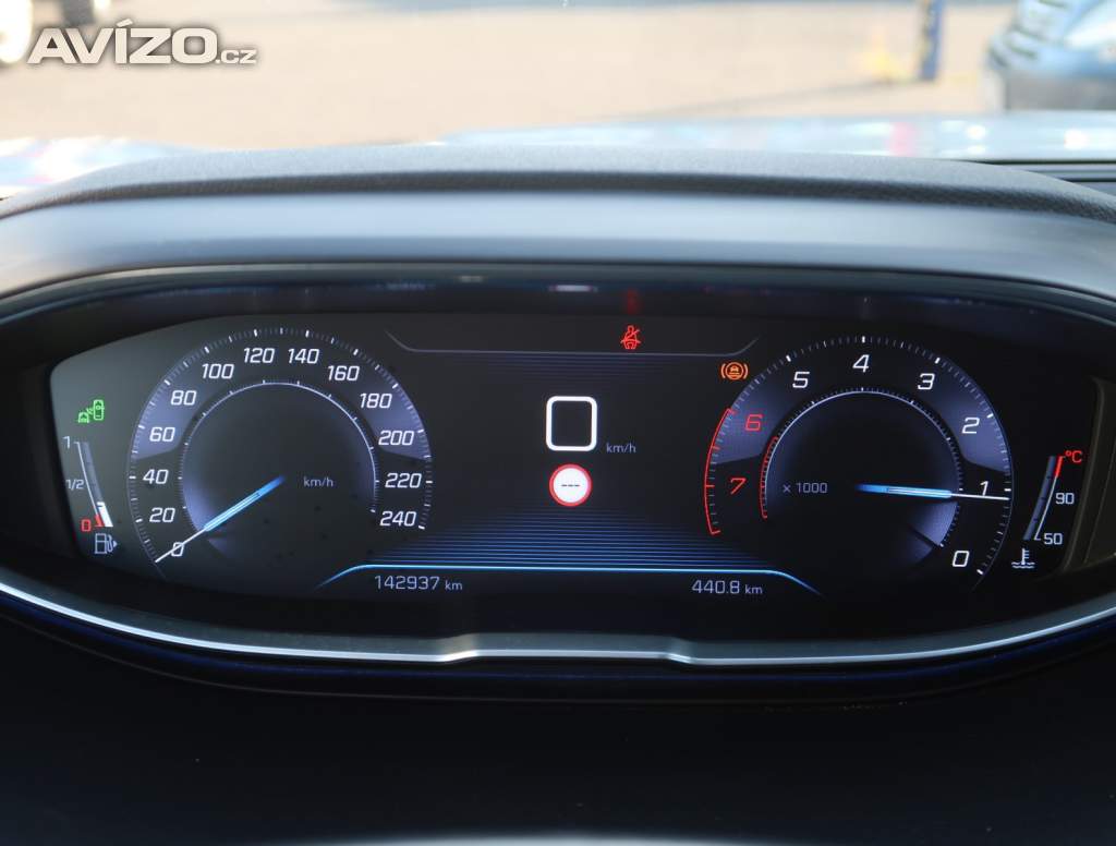 Foto inzerátu Peugeot 3008 1.2 PureTech