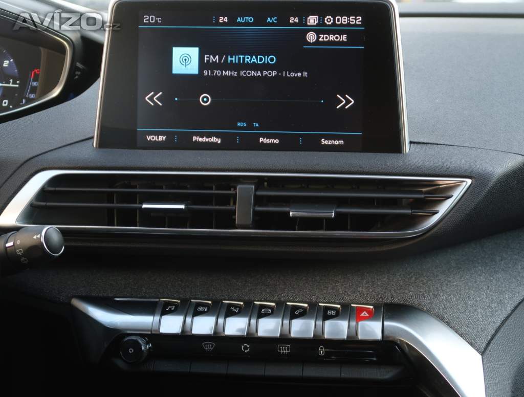 Foto inzerátu Peugeot 3008 1.2 PureTech