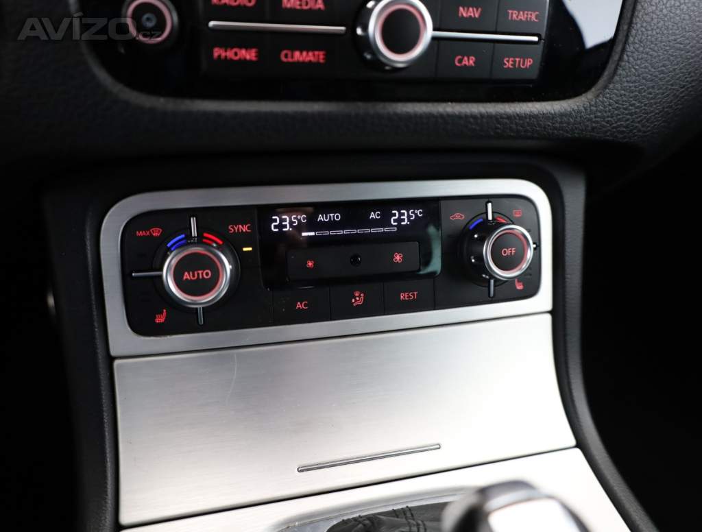 Foto inzerátu VW Touareg 3.0 TDI