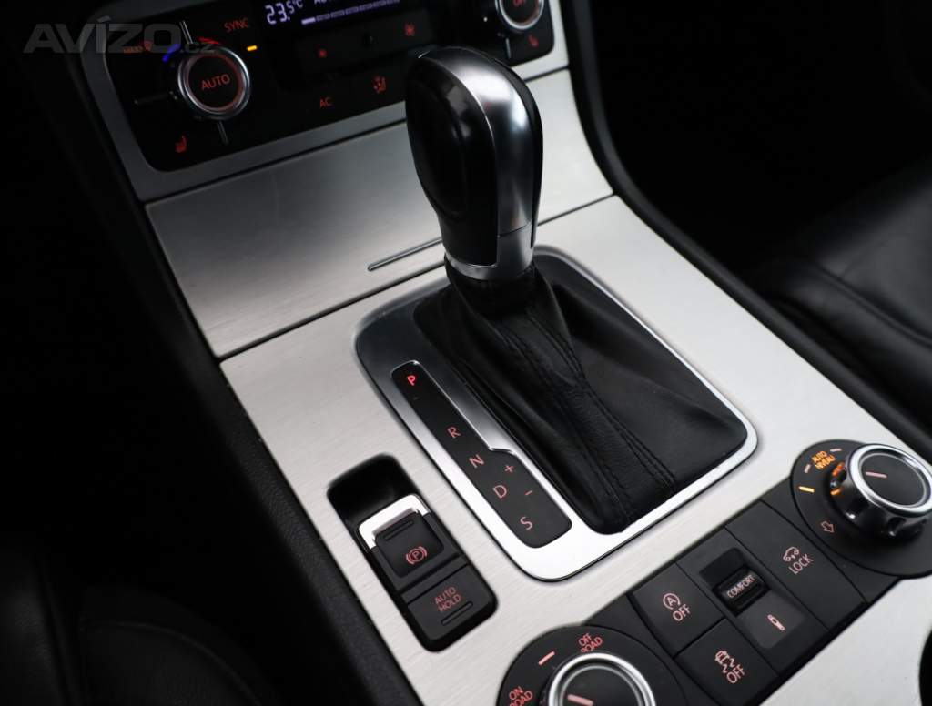 Foto inzerátu VW Touareg 3.0 TDI