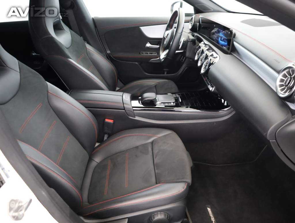 Foto inzerátu Mercedes CLA 200