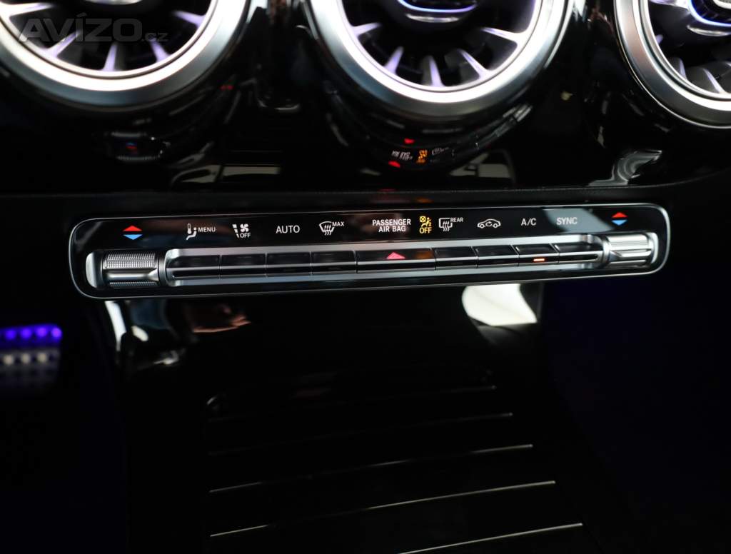 Foto inzerátu Mercedes CLA 200
