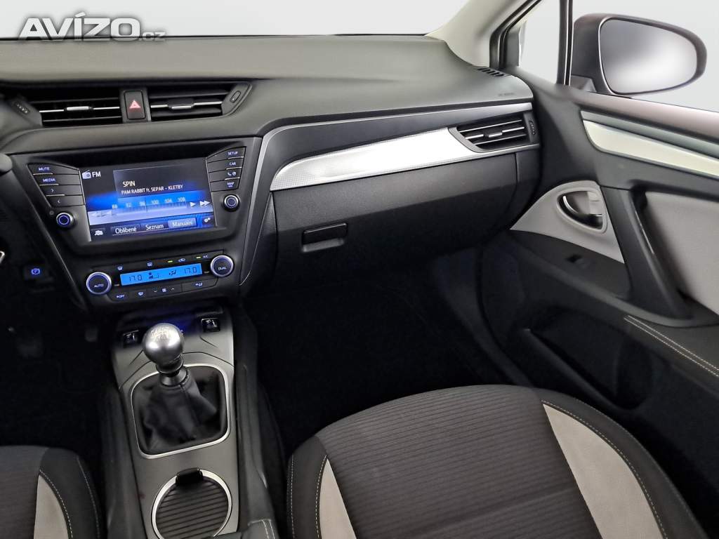 Foto inzerátu Toyota Avensis 2.0 D-4D