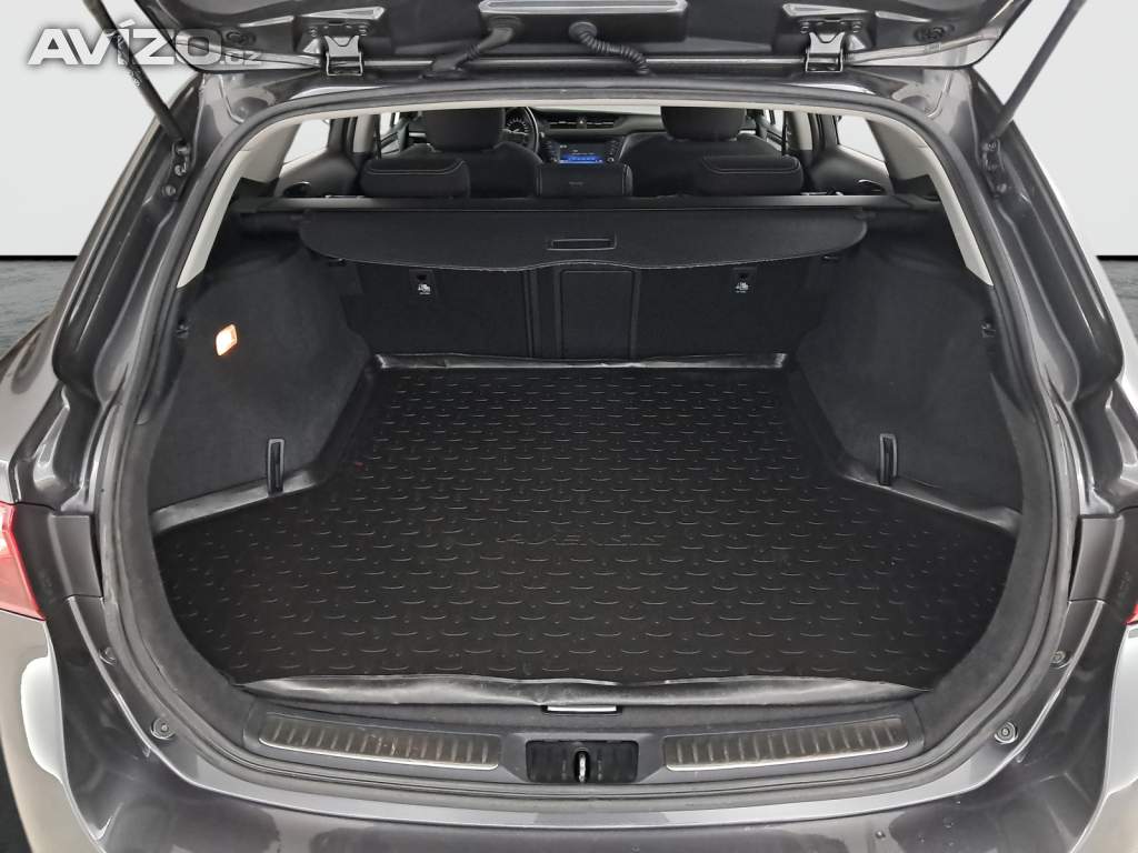 Foto inzerátu Toyota Avensis 2.0 D-4D