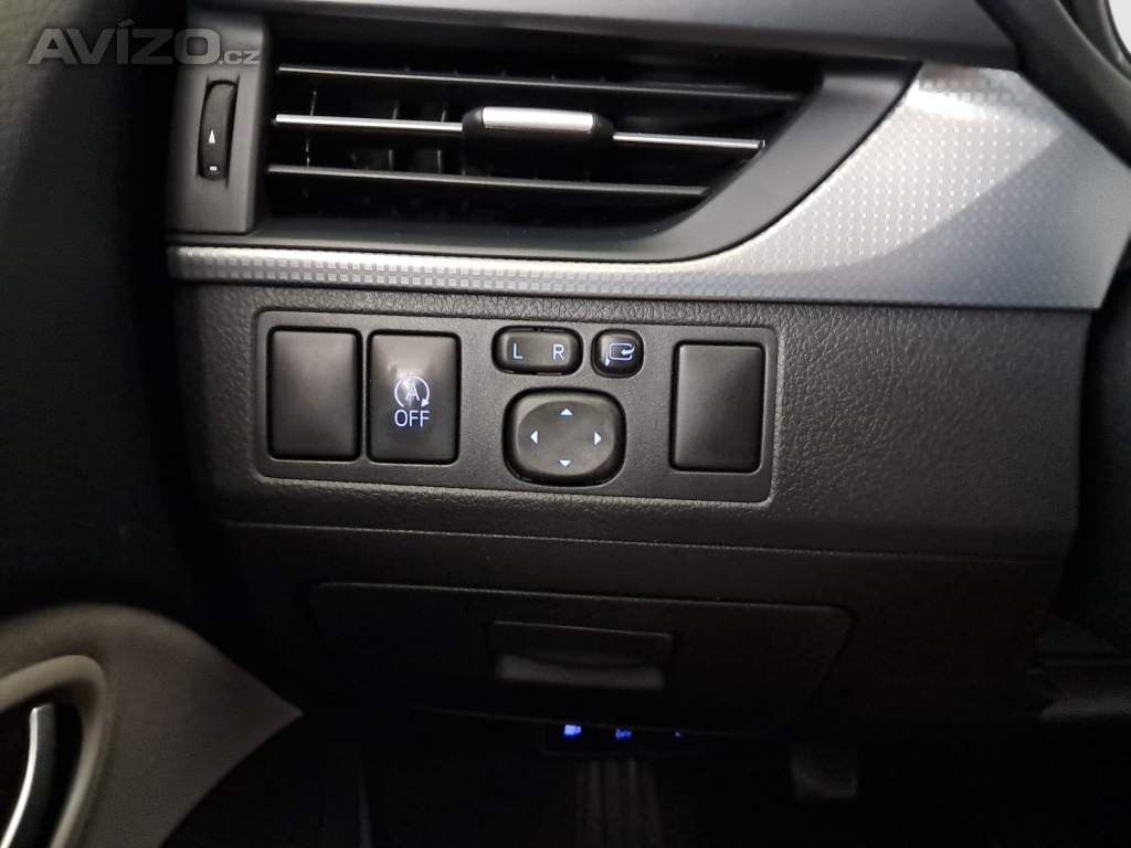 Foto inzerátu Toyota Avensis 2.0 D-4D