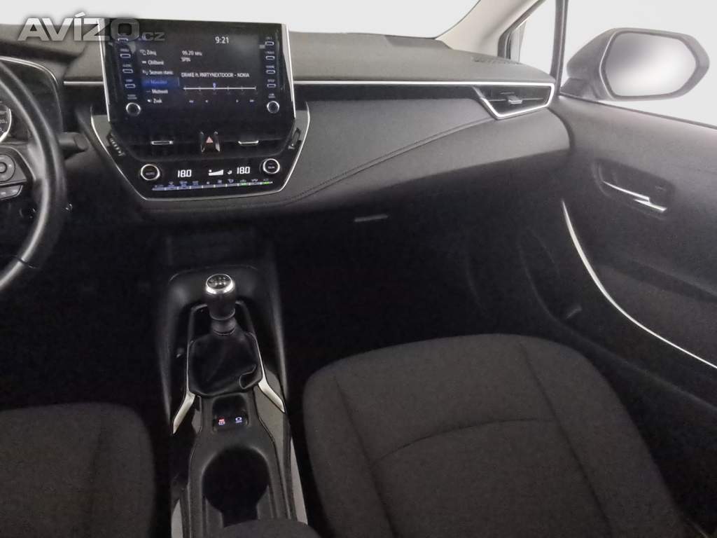 Foto inzerátu Toyota Corolla 1.6 Valvematic