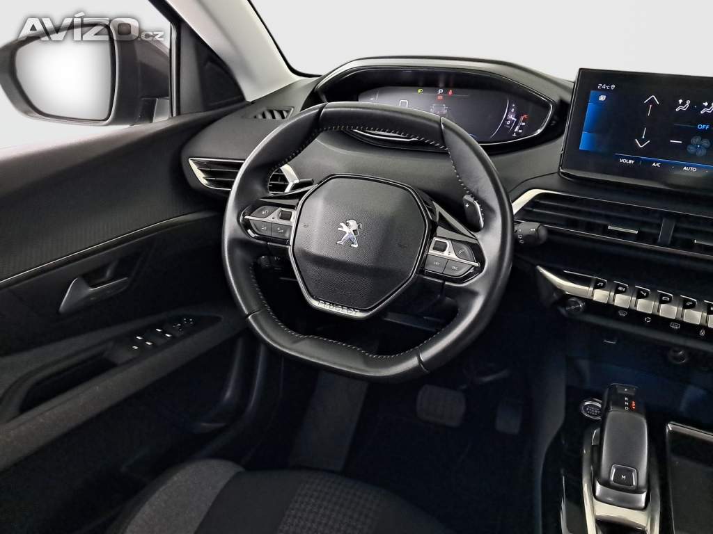 Foto inzerátu Peugeot 3008 1.2 PureTech