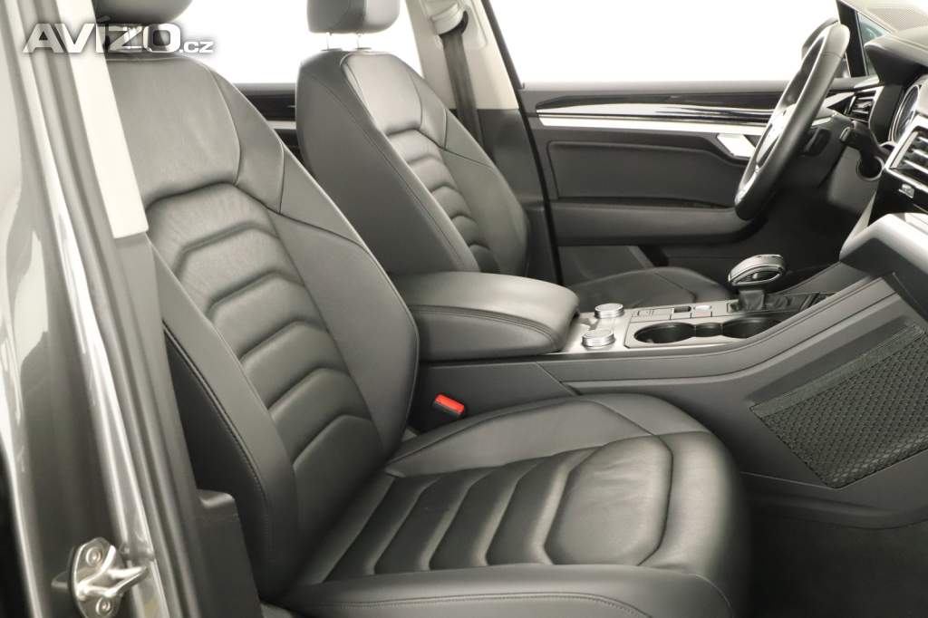 Foto inzerátu VW Touareg 3.0 TDI