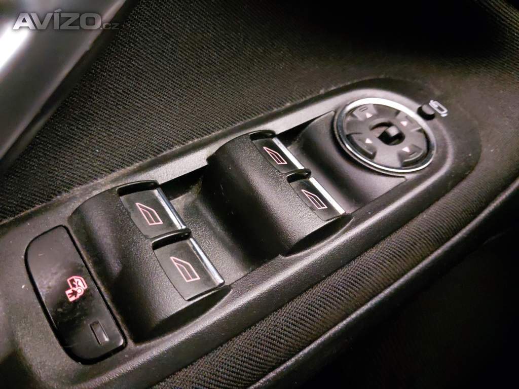 Foto inzerátu Ford S-Max 2.0 TDCi