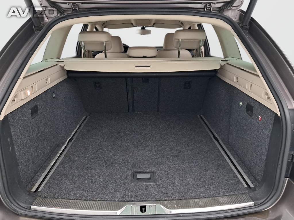 Foto inzerátu Skoda Superb 2.0 TDI