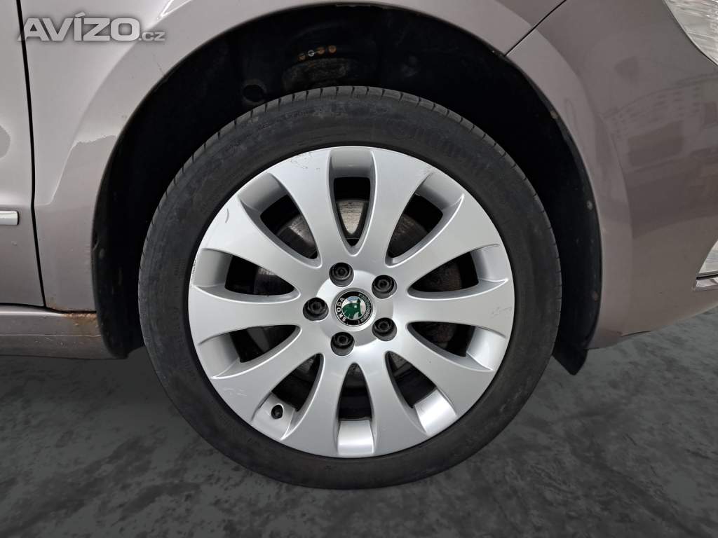 Foto inzerátu Skoda Superb 2.0 TDI
