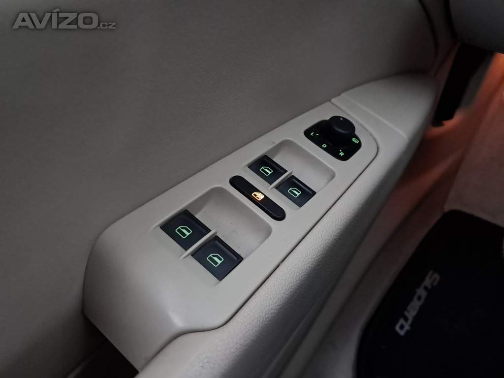 Foto inzerátu Skoda Superb 2.0 TDI