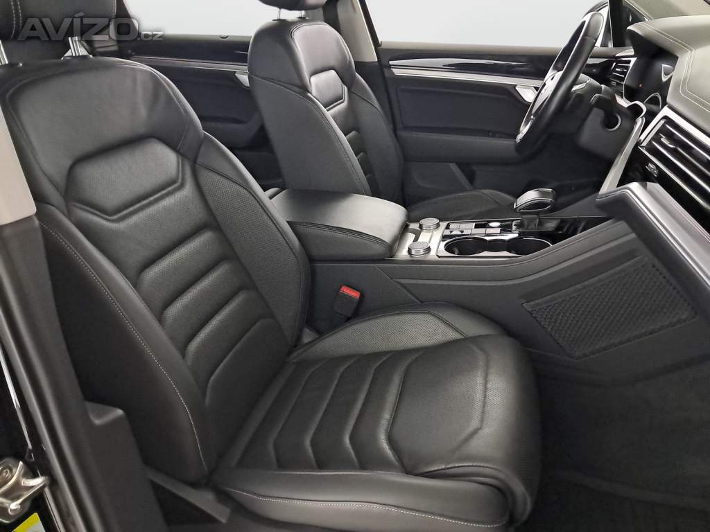 Foto inzerátu VW Touareg 3.0 TDI