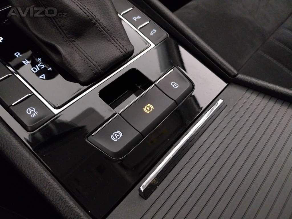 Foto inzerátu Skoda Superb 2.0 TDI
