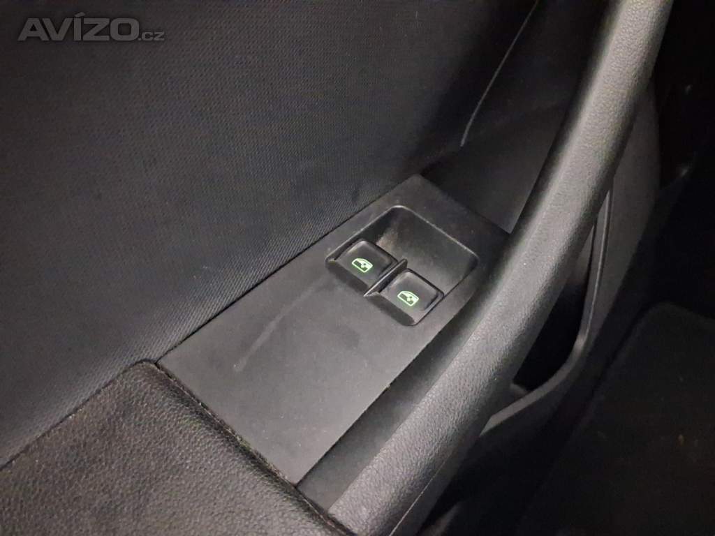 Foto inzerátu Skoda Rapid Spaceback 1.0 TSI