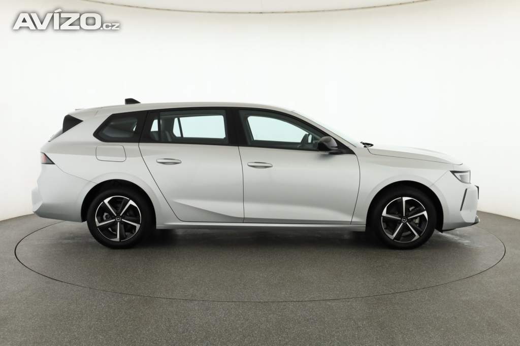 Foto inzerátu Opel Astra 1.2 Turbo