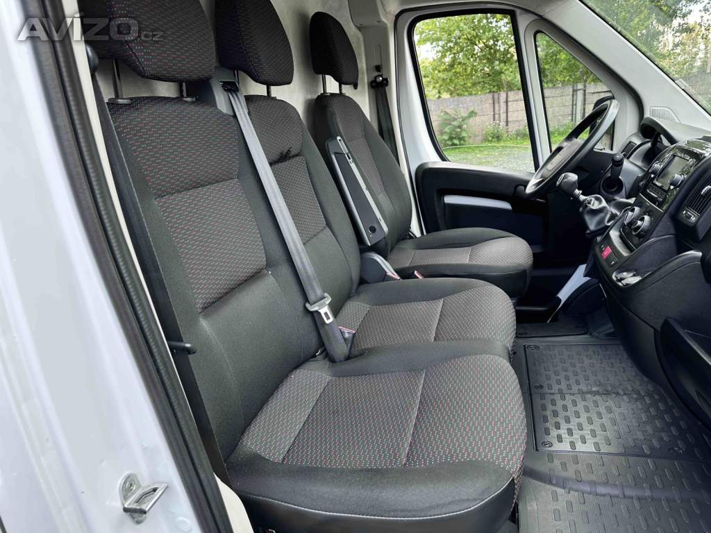 Foto inzerátu Peugeot Boxer 2.2 BlueHDi