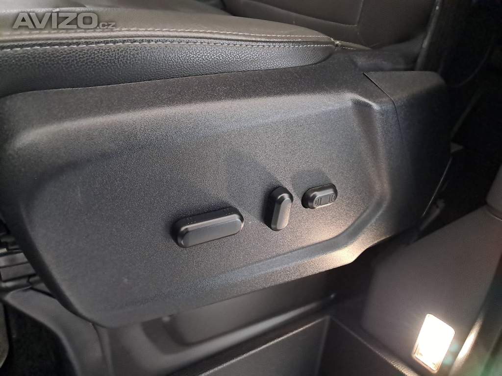 Foto inzerátu Ford Tourneo Custom 2.0 EcoBlue mHEV