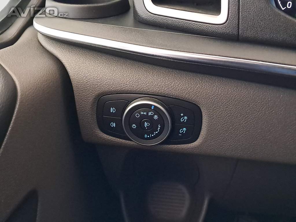 Foto inzerátu Ford Tourneo Custom 2.0 EcoBlue mHEV