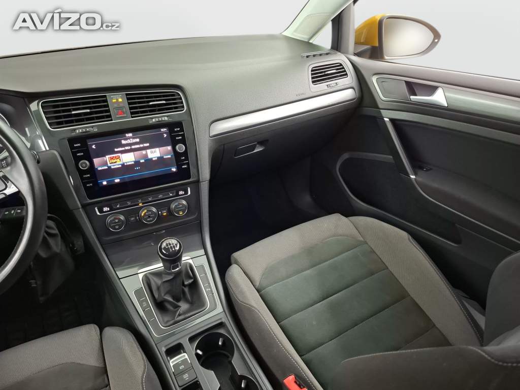 Foto inzerátu VW Golf 1.0 TSI