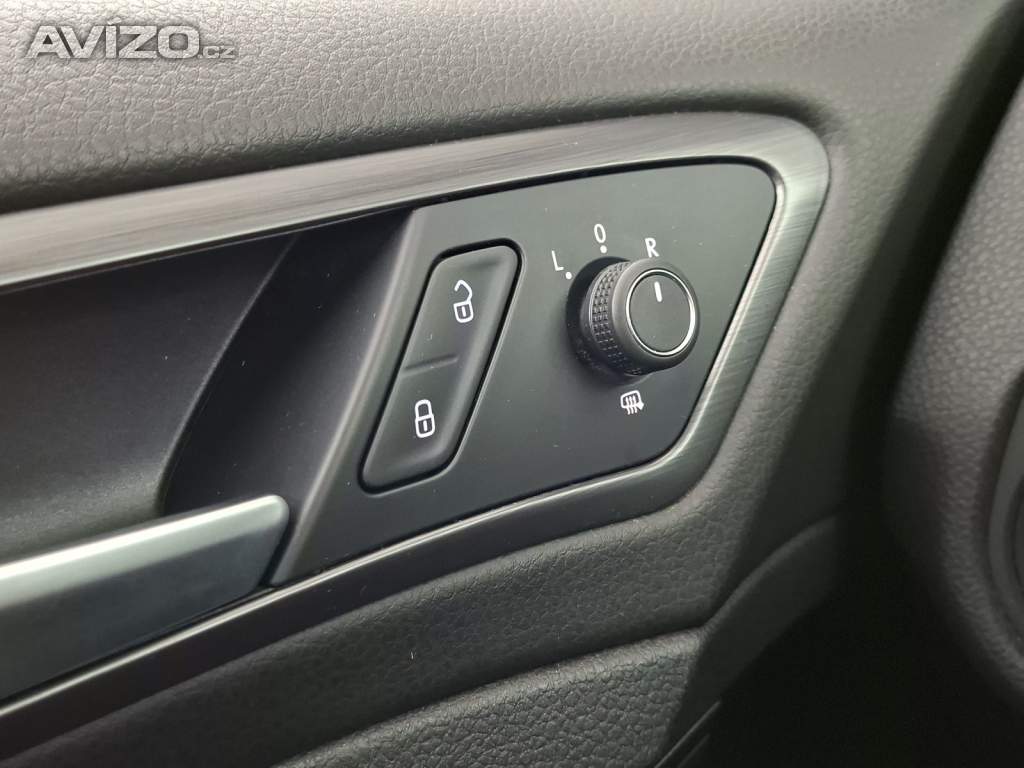 Foto inzerátu VW Golf 1.0 TSI