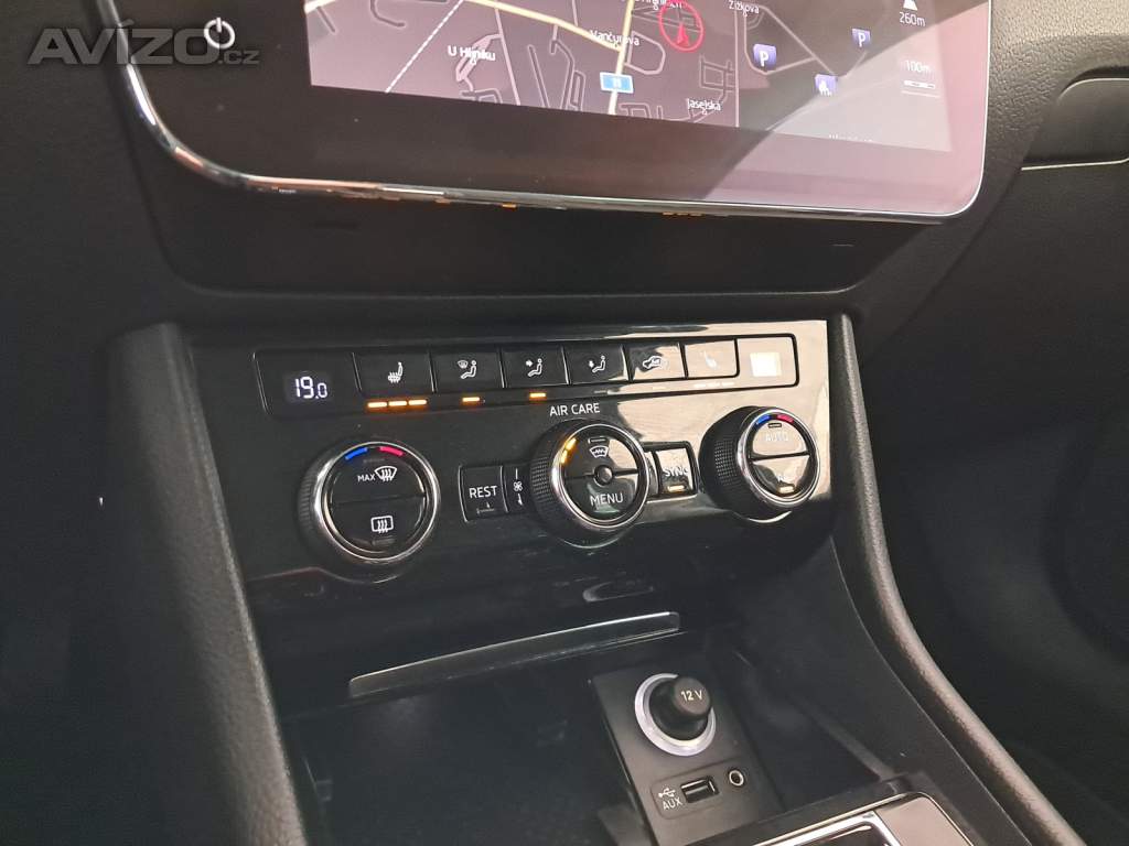 Foto inzerátu Skoda Superb 2.0 TDI
