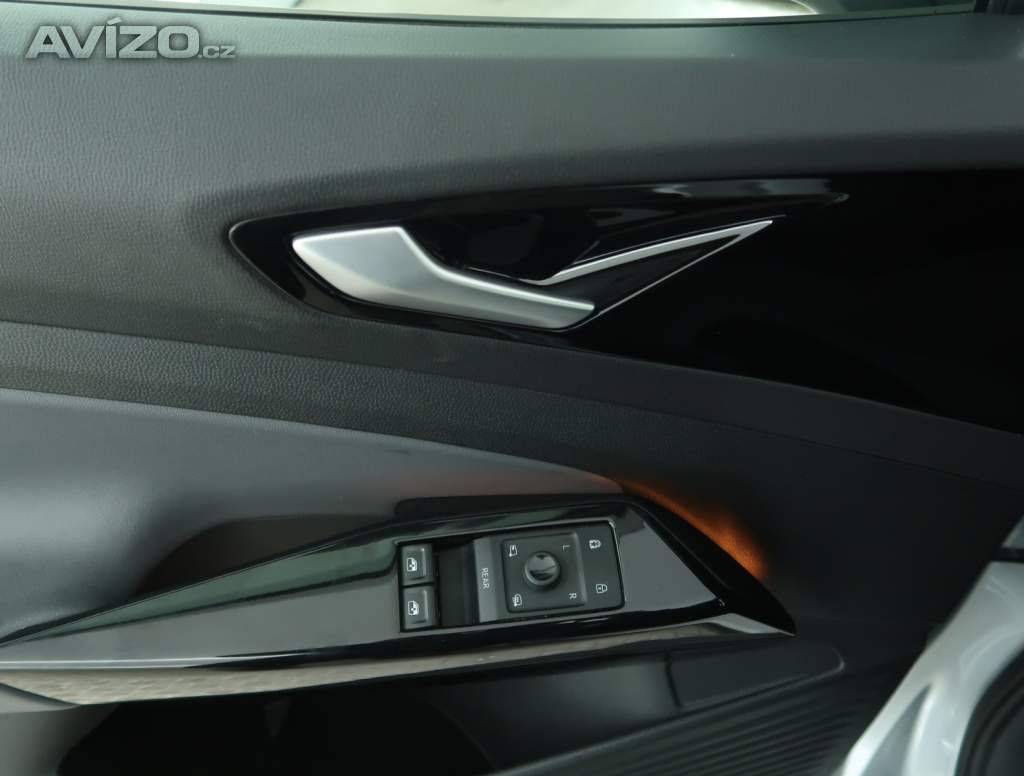 Foto inzerátu VW ID.4 Pro Perf. (82 kWh)
