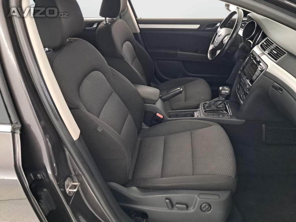 Foto inzerátu Skoda Superb 2.0 TDI