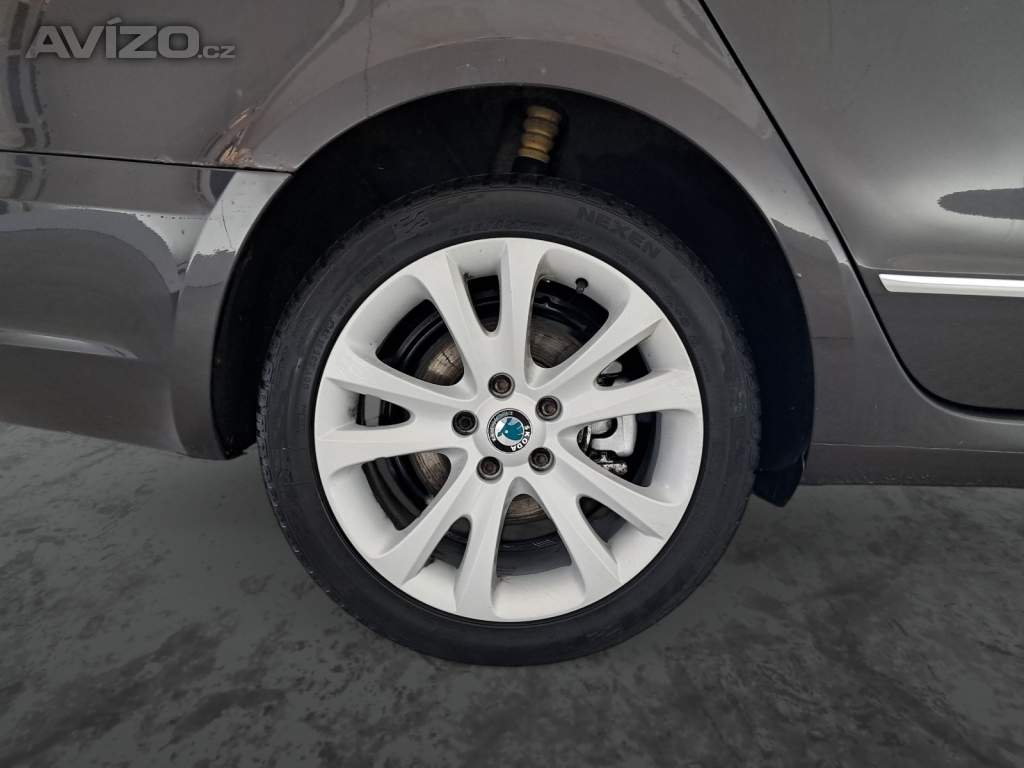 Foto inzerátu Skoda Superb 2.0 TDI