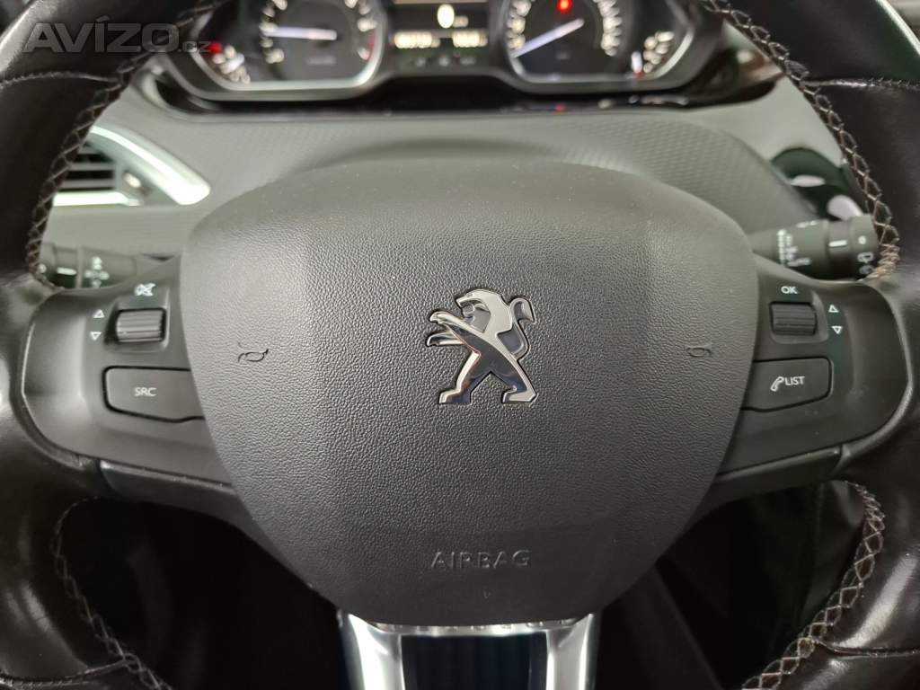 Foto inzerátu Peugeot 2008 1.2 PureTech