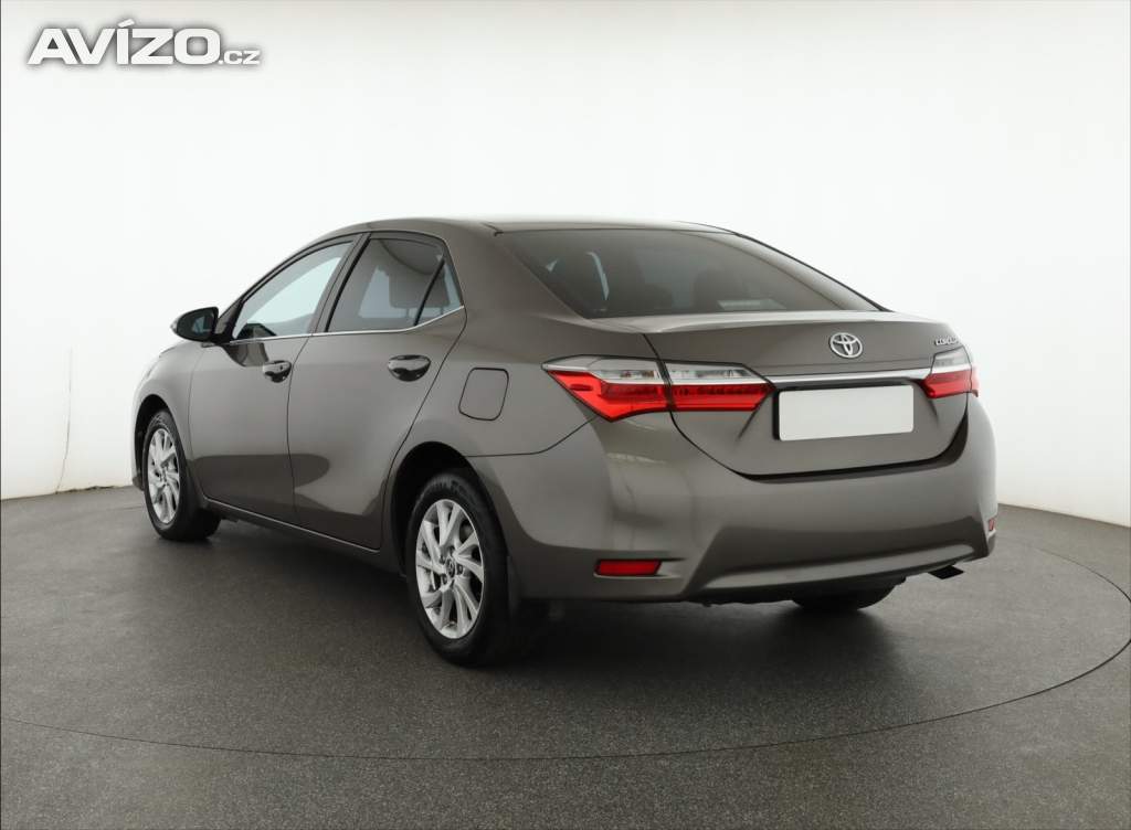 Foto inzerátu Toyota Corolla 1.6 Valvematic
