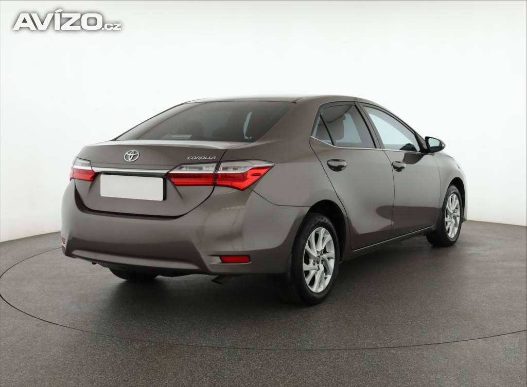 Foto inzerátu Toyota Corolla 1.6 Valvematic