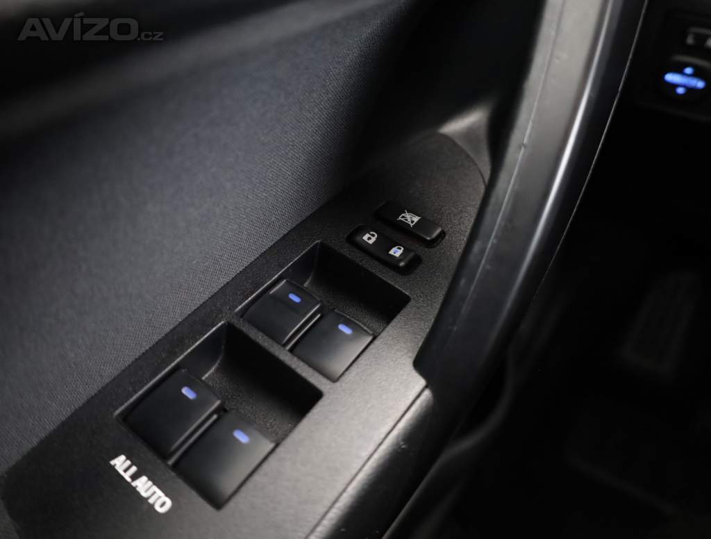 Foto inzerátu Toyota Corolla 1.6 Valvematic
