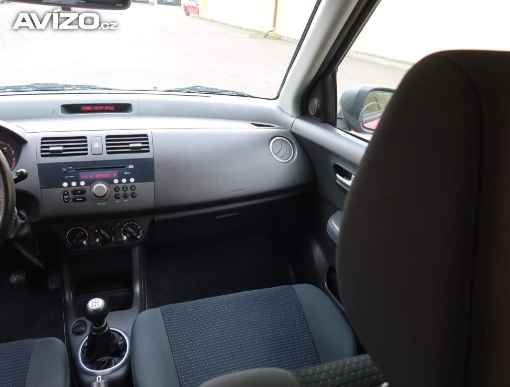 Foto inzerátu Suzuki Swift 1.3 i