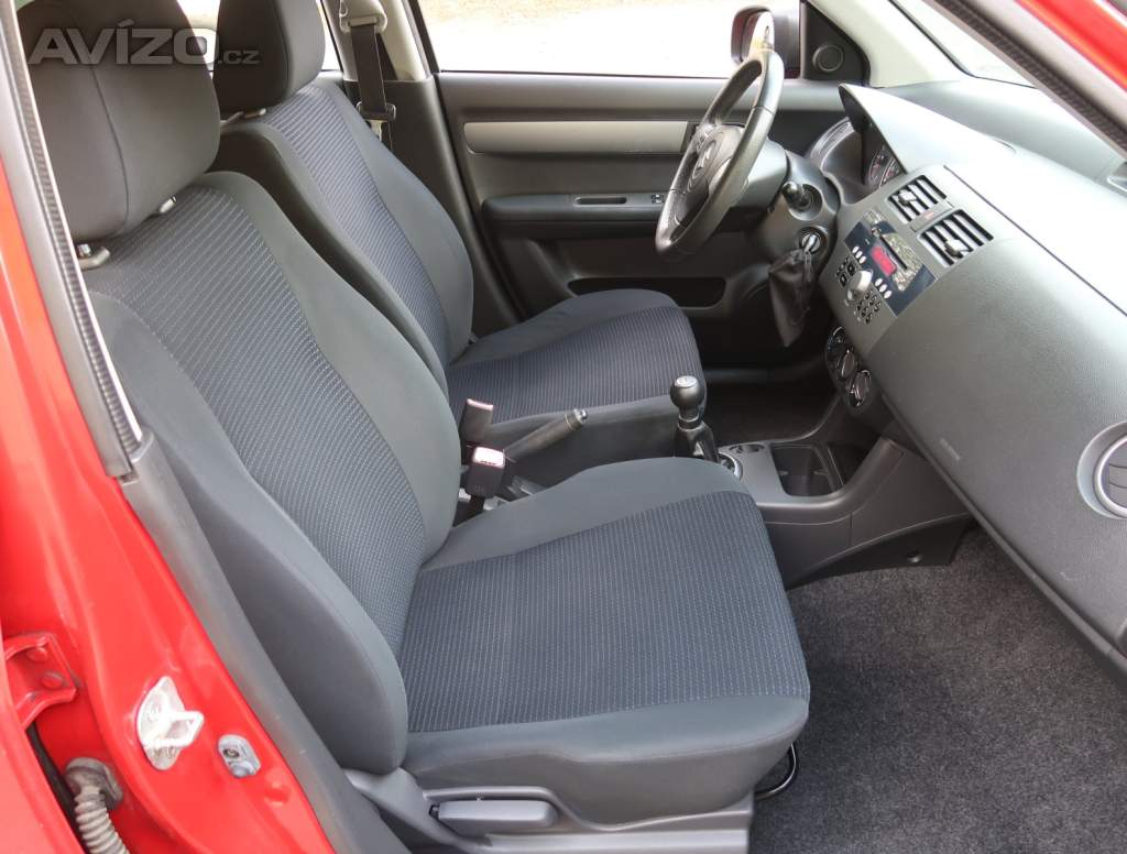Foto inzerátu Suzuki Swift 1.3 i