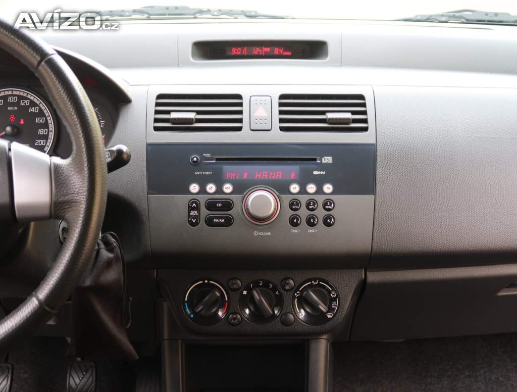 Foto inzerátu Suzuki Swift 1.3 i