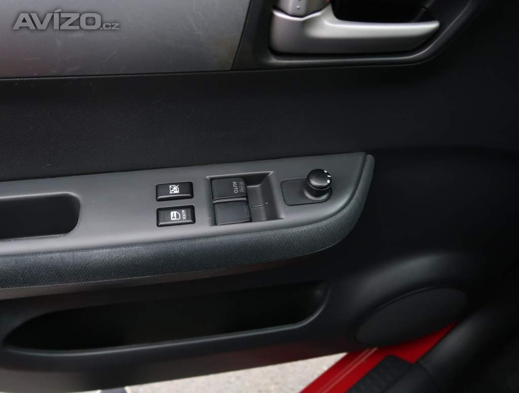 Foto inzerátu Suzuki Swift 1.3 i